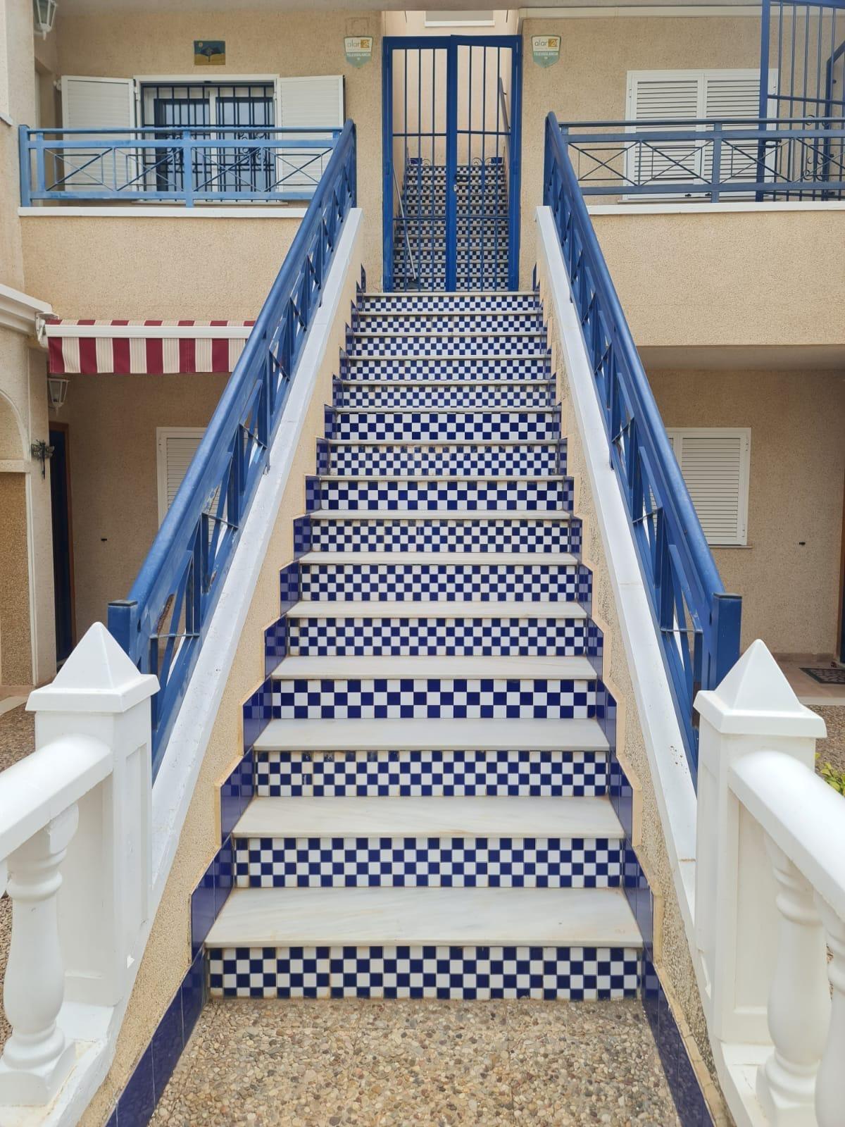 BUNGALOW PLANTA ALTA CON SOLÁRIUM EN ORIHUELA COSTA, ZENIAMAR I.