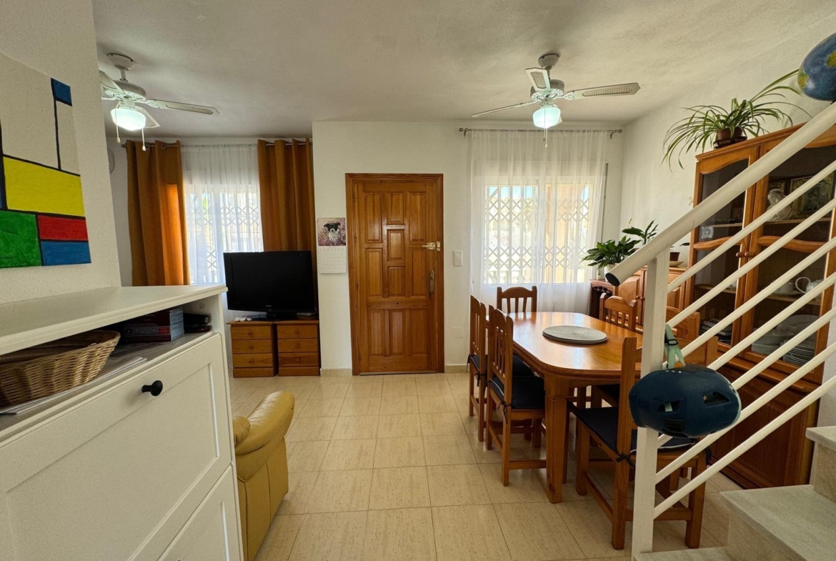 Cozy Townhouse in Orihuela Costa – Ideal for Family Living