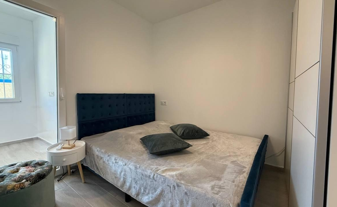 Bungalow with newly renovated, 2 bedrooms, 1 bathroom