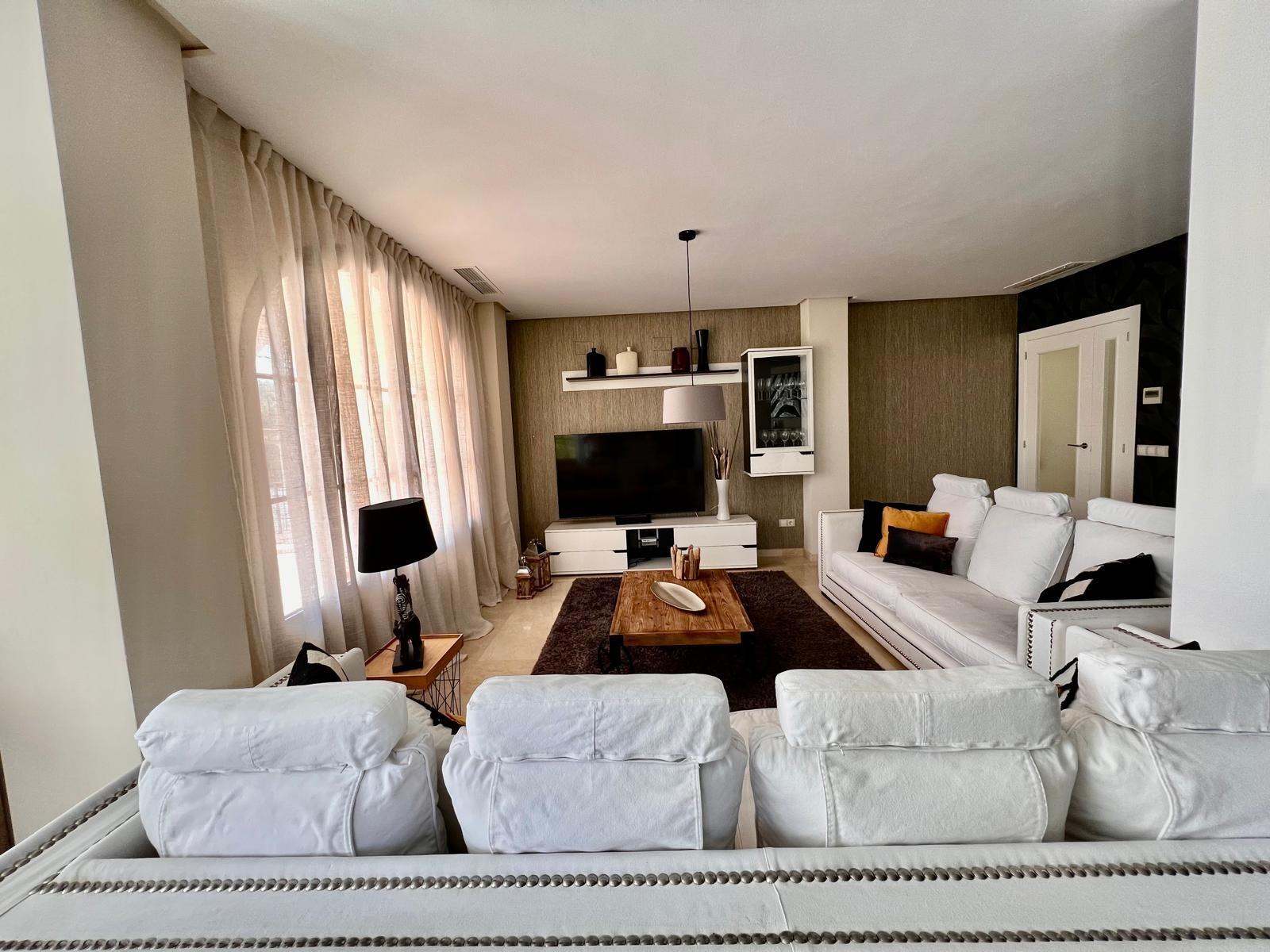2-14-220 Charming Mediterranean Villa with Private Pool in Sierra Cortina