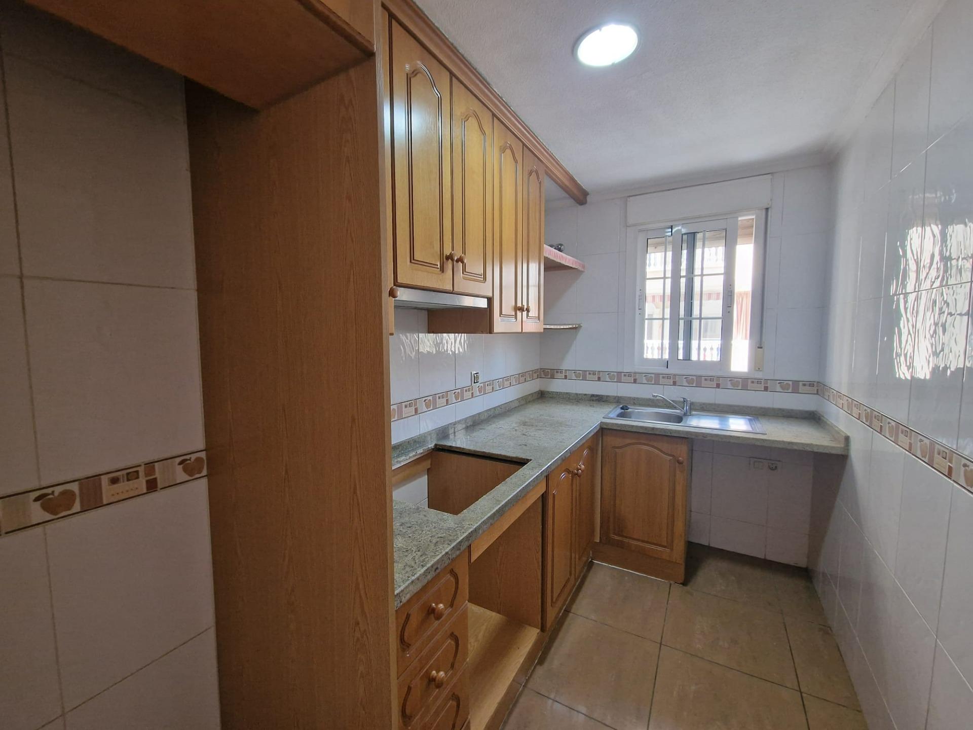 OPORTINIDAD!! APPARTAMENTO EN CABALLERA DE RODAS 2 HABS PISCINA COMUNITARIA 159.900
