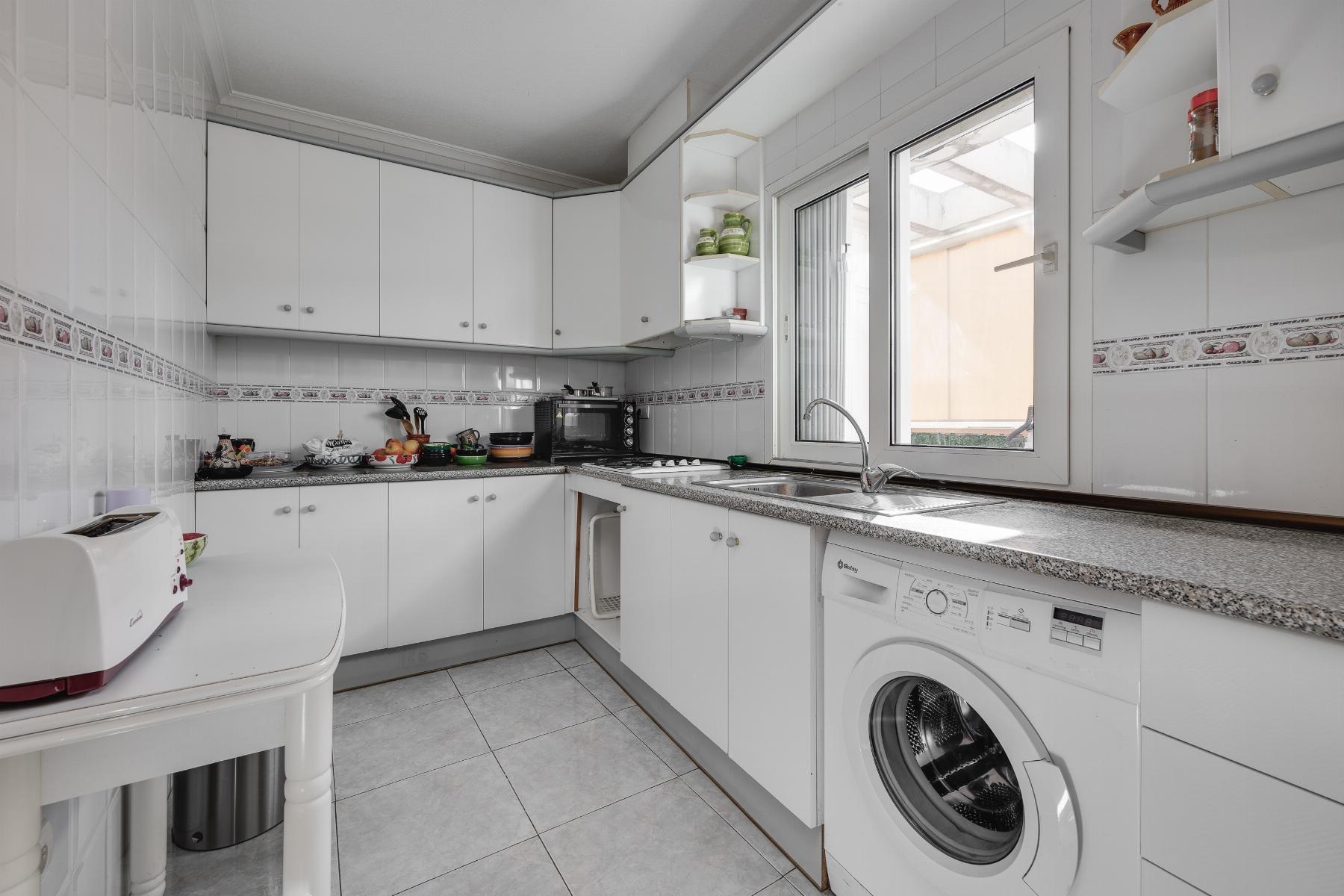 ÁTICO DE 2 HABITACIONES 2 BAÑOS Y AMPLIA TERRAZA