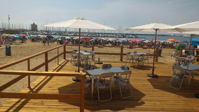 RESTAURANTE EN TORREVIEJA EN LA PRIMERA LINEA DE PLAYA