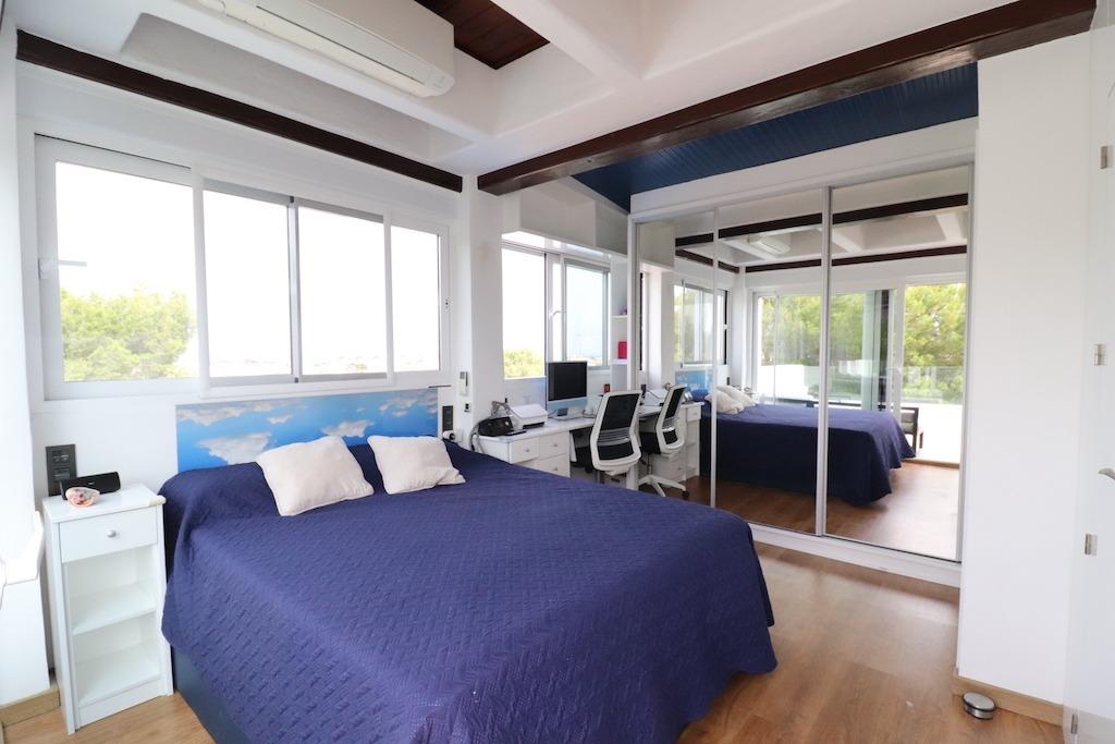 Lomas de Don Juan beautiful Villa in front of a natural park
