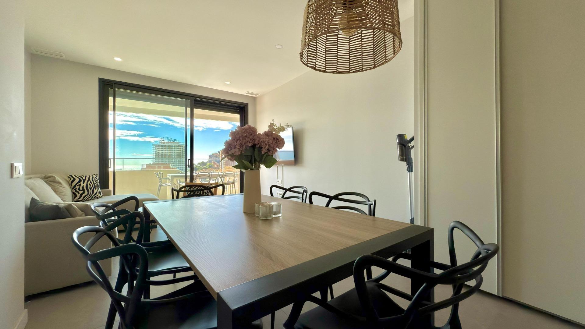 Luxe appartement te koop met prachtig uitzicht op zee