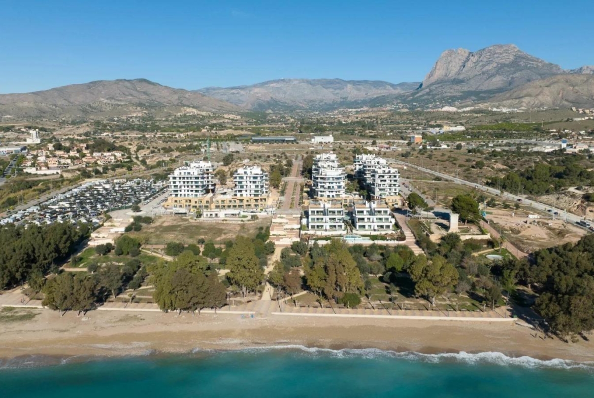 ALBA – Newly built homes on the seafront
