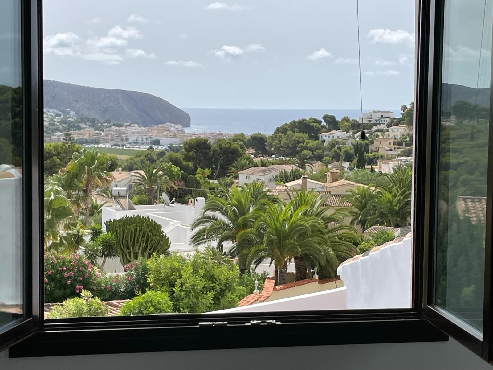2-15-197 Exclusieve villa met uitzicht op zee in Moraira (Costa Blanca, Alicante)