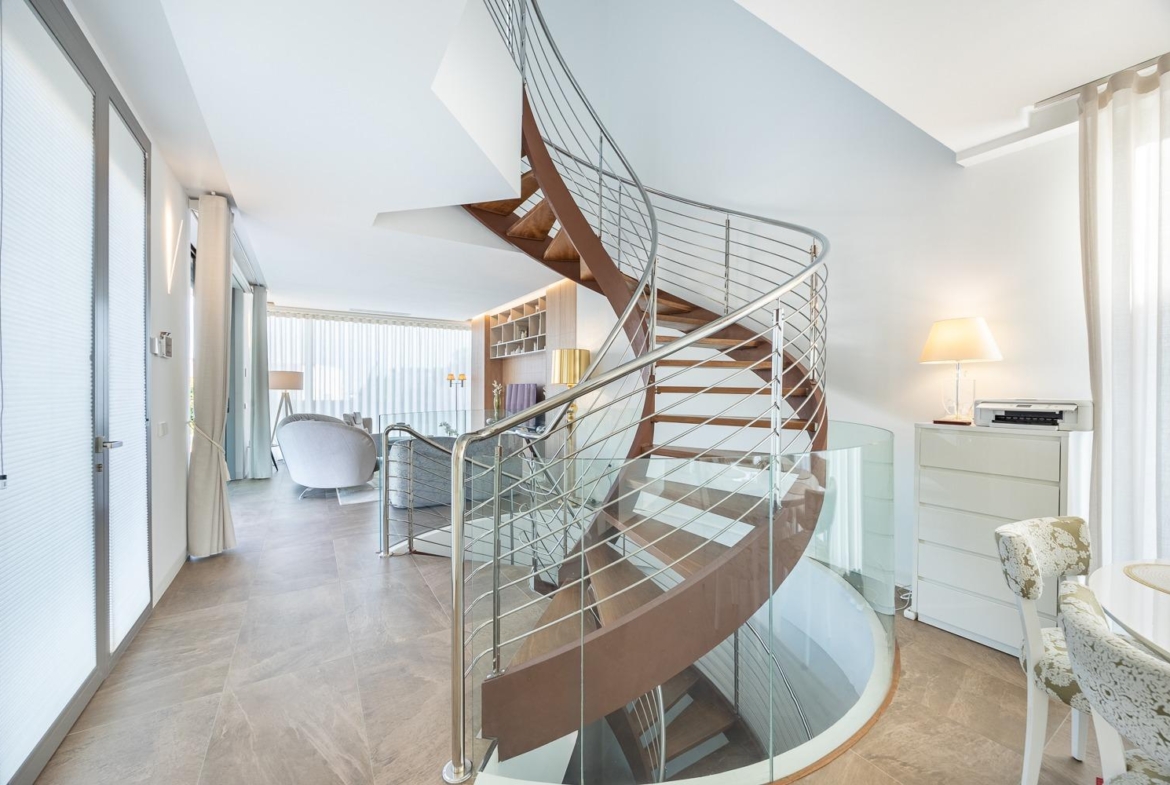 Stunning designer villa in Finestrat, where comfort meets contemporary elegance.