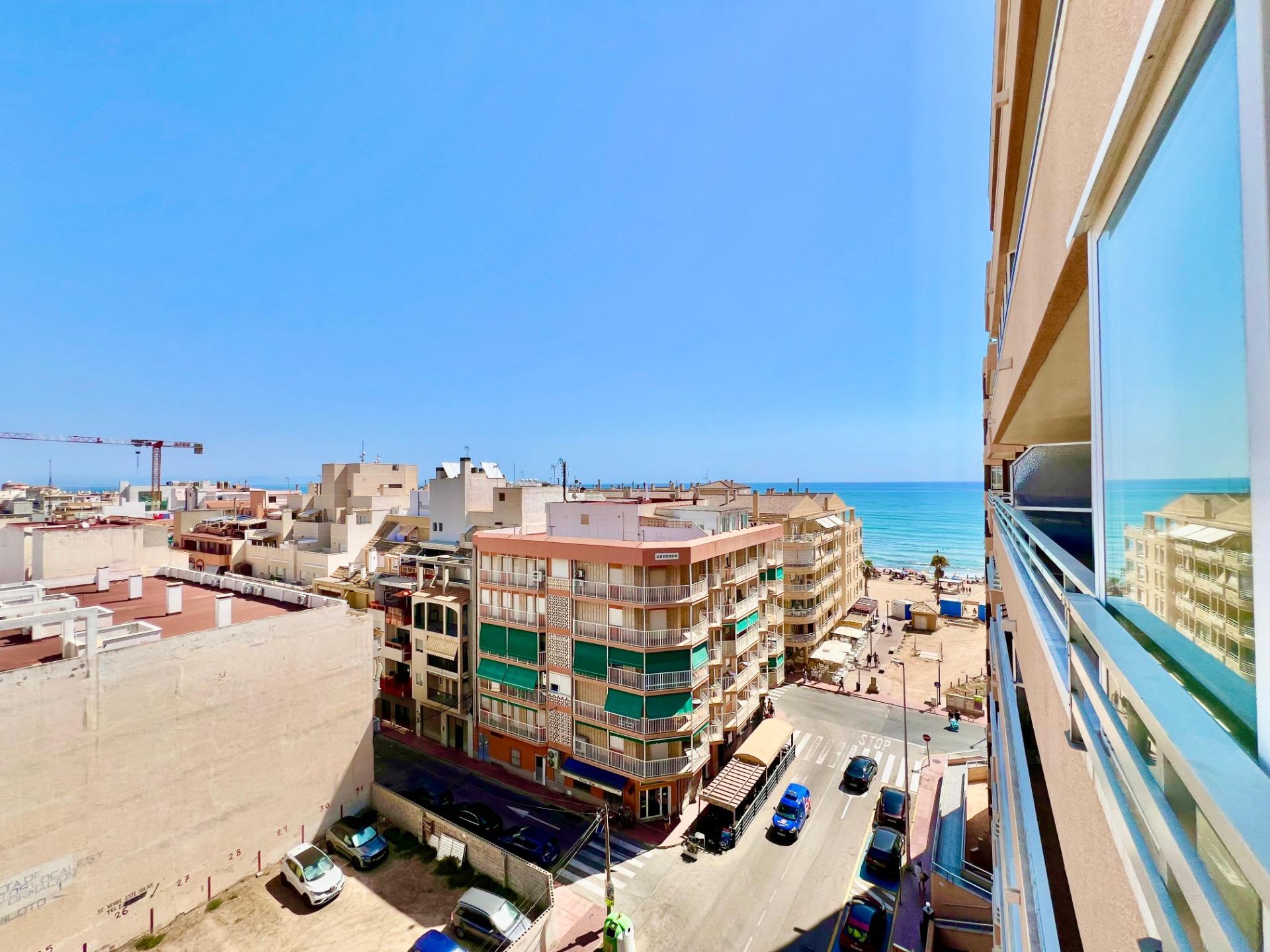 ESPACIOSO APARTAMENTO DE 3 HABITACIONES + PARKING + TRASTERO EN PLANTA 7 CON VISTAS AL MA