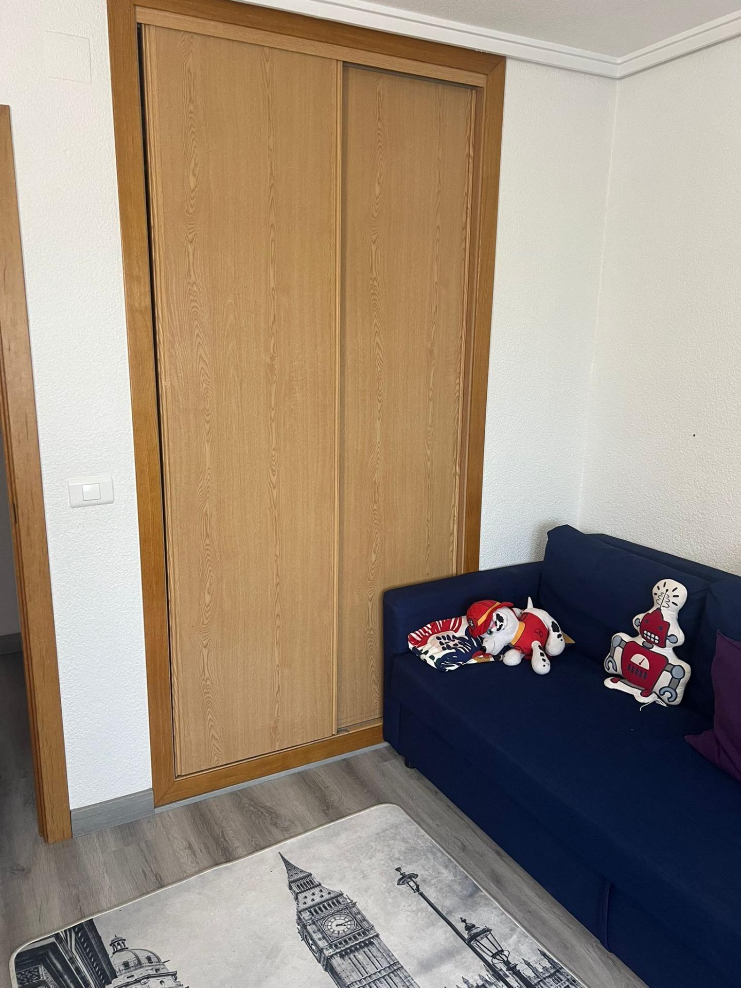 Spacious and Modern Renovated Apartment in San Blas, Alicante