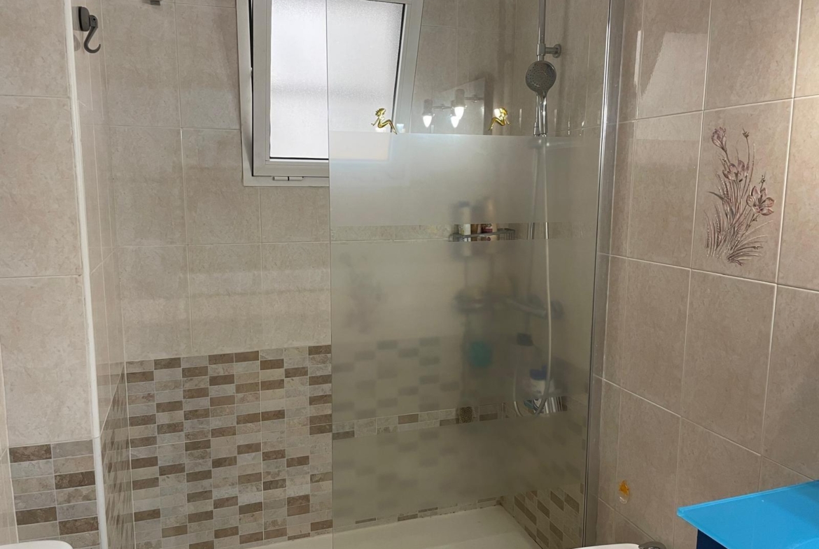 Charming Apartment in Torrevieja – Parque de las Naciones 🌞 2 bedrooms 1 bathroom with pool and garage
