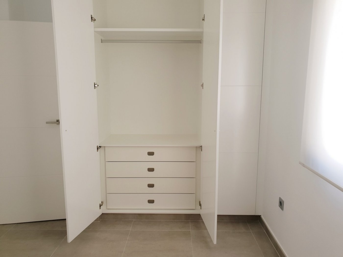 NEW BUILD VILLAS IN PINAR DE CAMPOVERDE