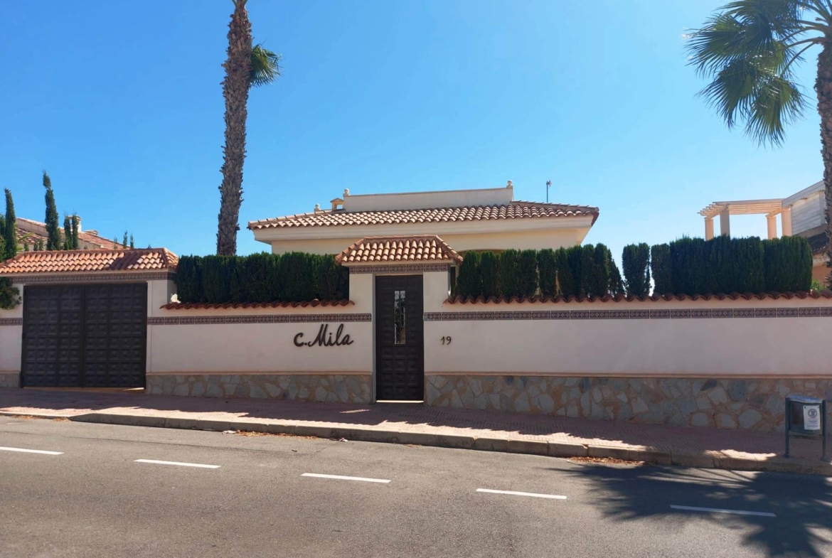 Elegance Villa in Ciudad Quesada