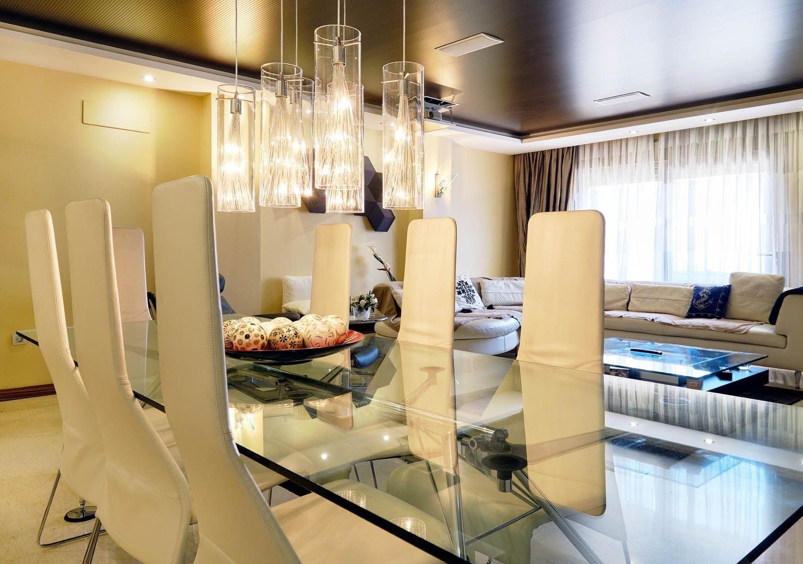 2-15-94 Luxury PENTHOUSE in the TORREVIEJA THEATER SQUARE