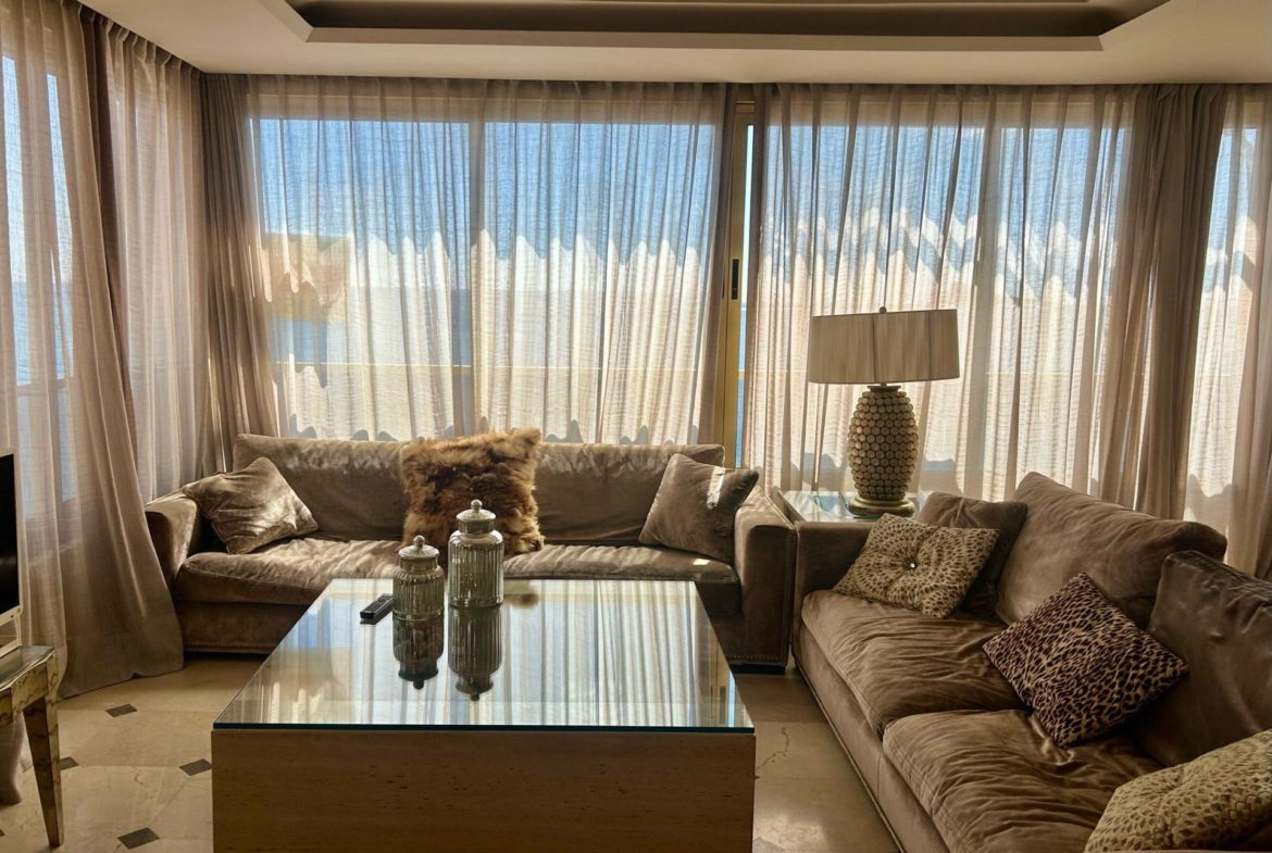 🏖️ Luxury Apartment on the Levante Beachfront – Dreamy Views 🌅