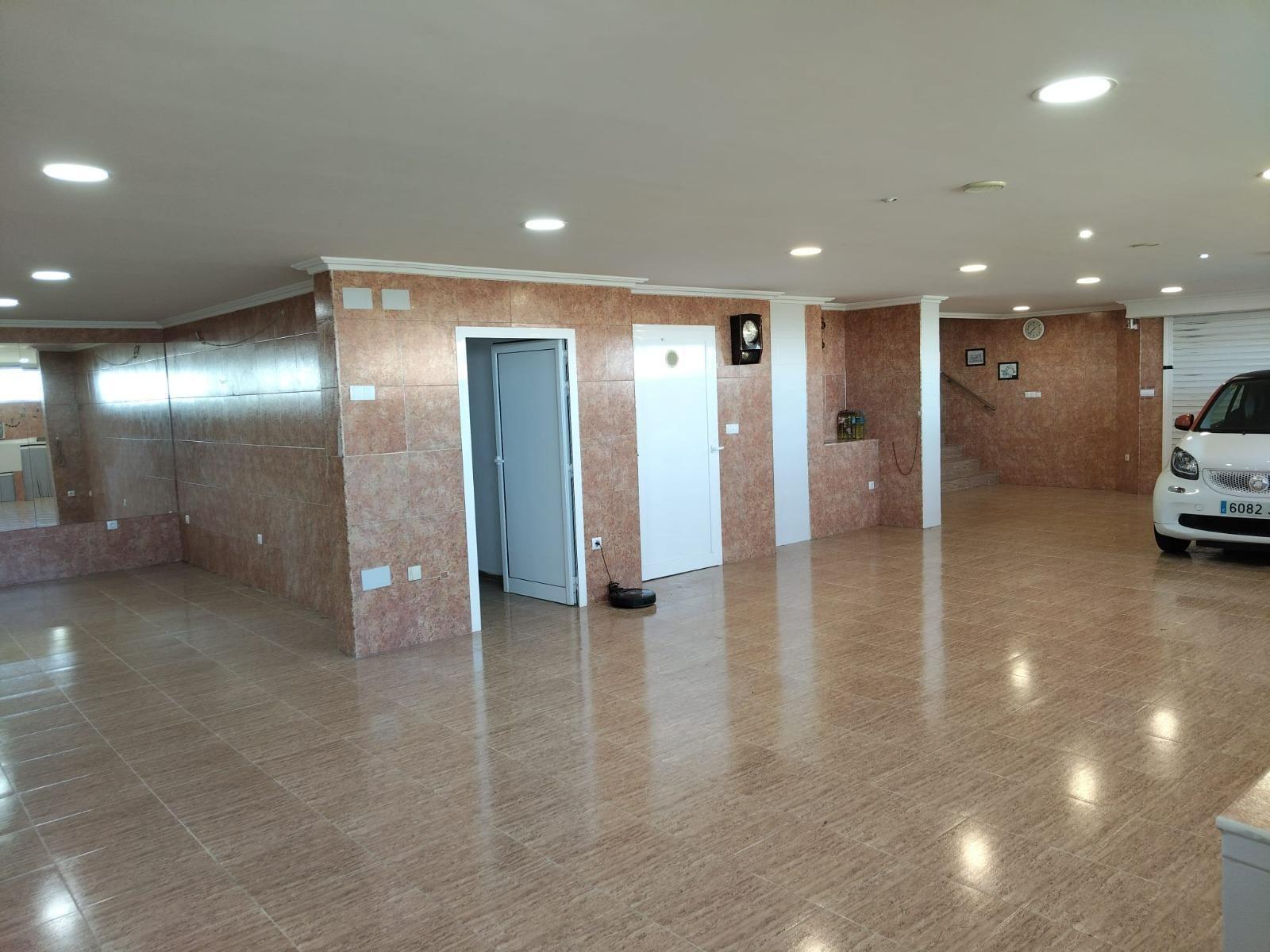 2-16-142 Villa de lujo en Picassent — Urbanización El Pinar 3