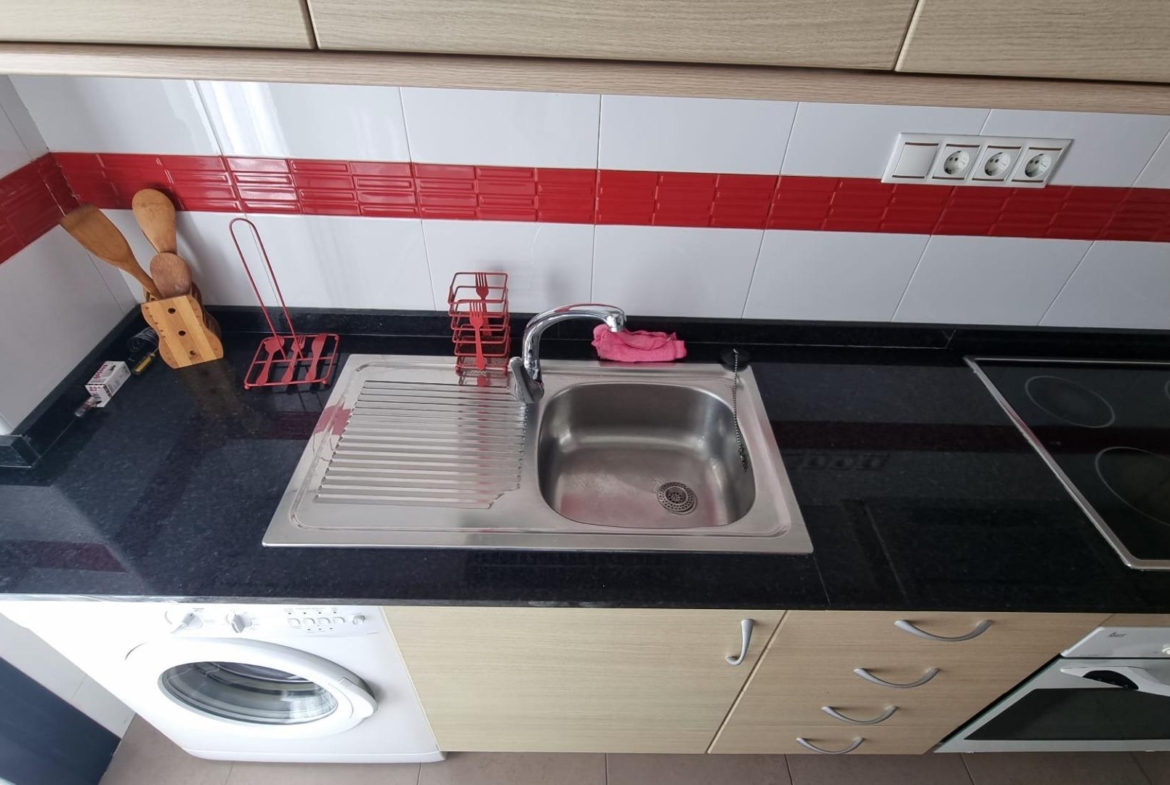 Elegante piso en cetro de Torrevieja + plaza de parking incluido !