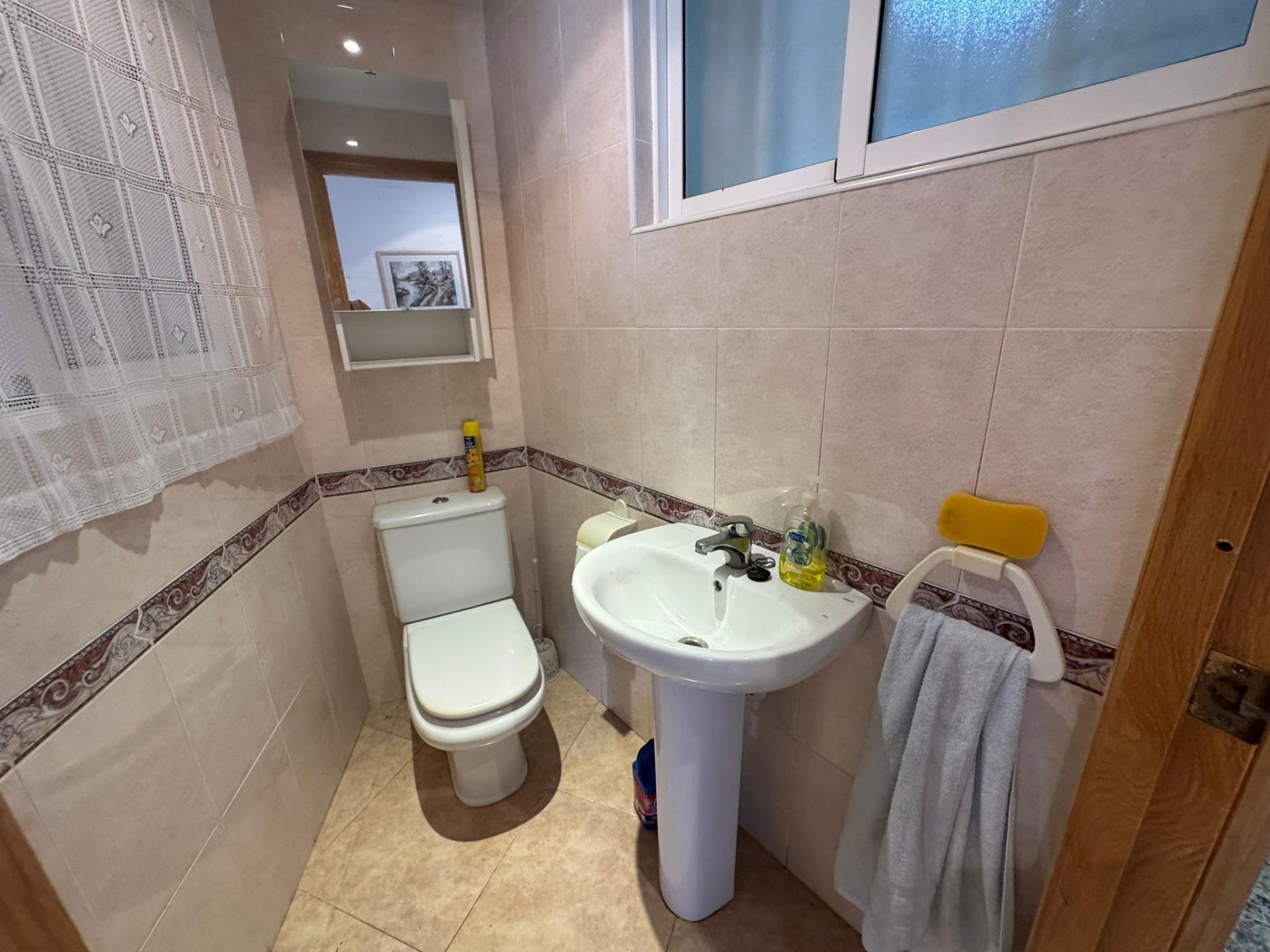 2-16-202 Fantástico apartamento de 3 slaapzalios en primera línea de playa en Torrevieja