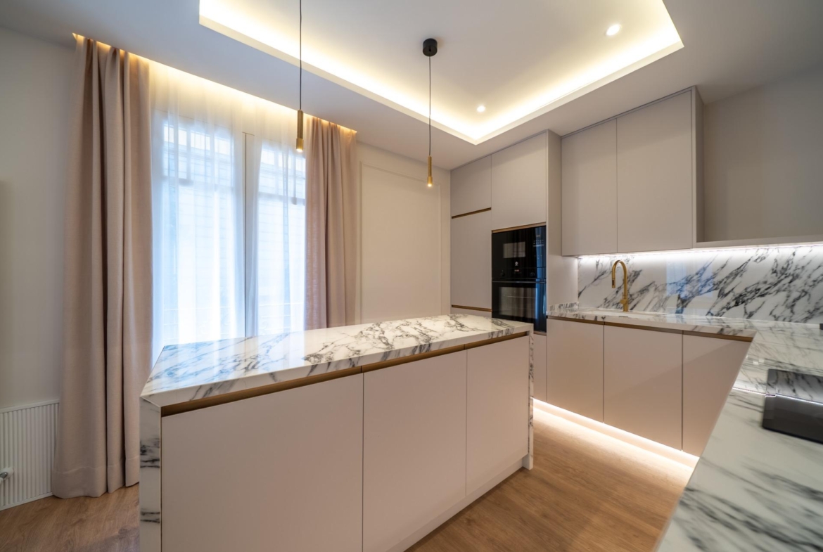 LUXURY APPARTMENT FOR SALE IN GOYA, SALAMANCA DISTRICT