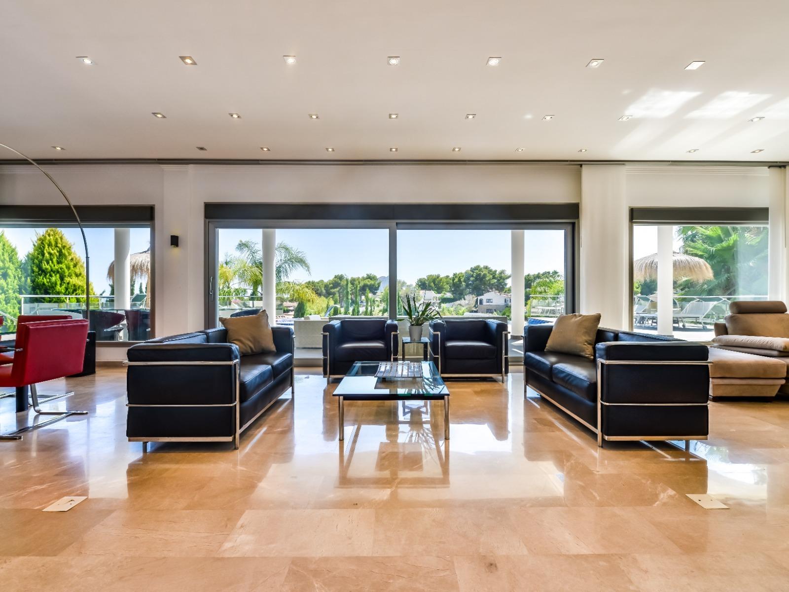 Modern and Luxurious Villa with Sea Views in Benissa 🌊