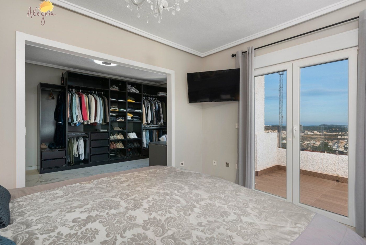 Unieke 170m2 Penthouse met panoramisch uitzicht in Ciudad Quesada!