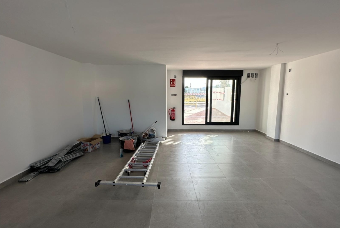 Exclusive townhouses in Oliva Nova: style, comfort, and sea just 500 m away