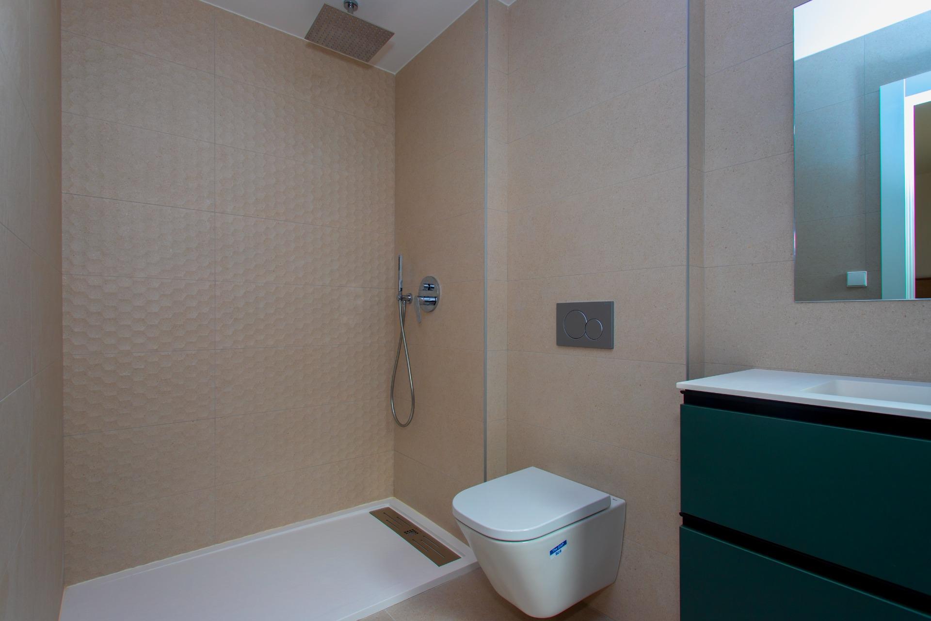 Exclusive Duplex House in Monforte del Cid – Ideal for Families