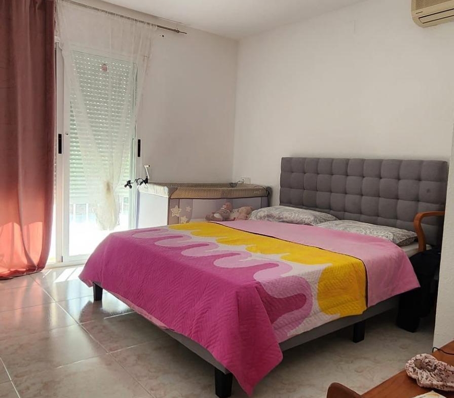 🏡 Semi-detached house in Albir with a tourist license – just 200 meters from the sea! 🌊🌿
