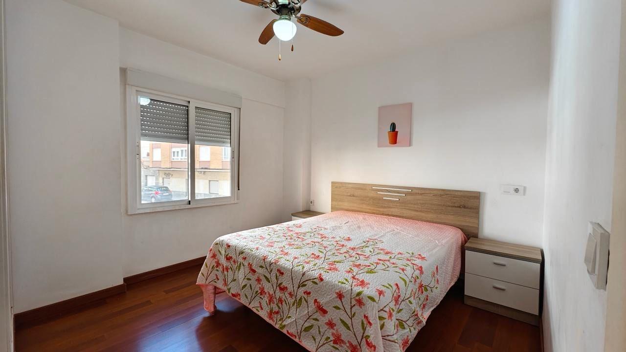 APPARTAMENTO A 300 METROS DE PLAYA CON 3 DORM. 2 BAÑOS CON SUPERFICIE DE 108 M2.