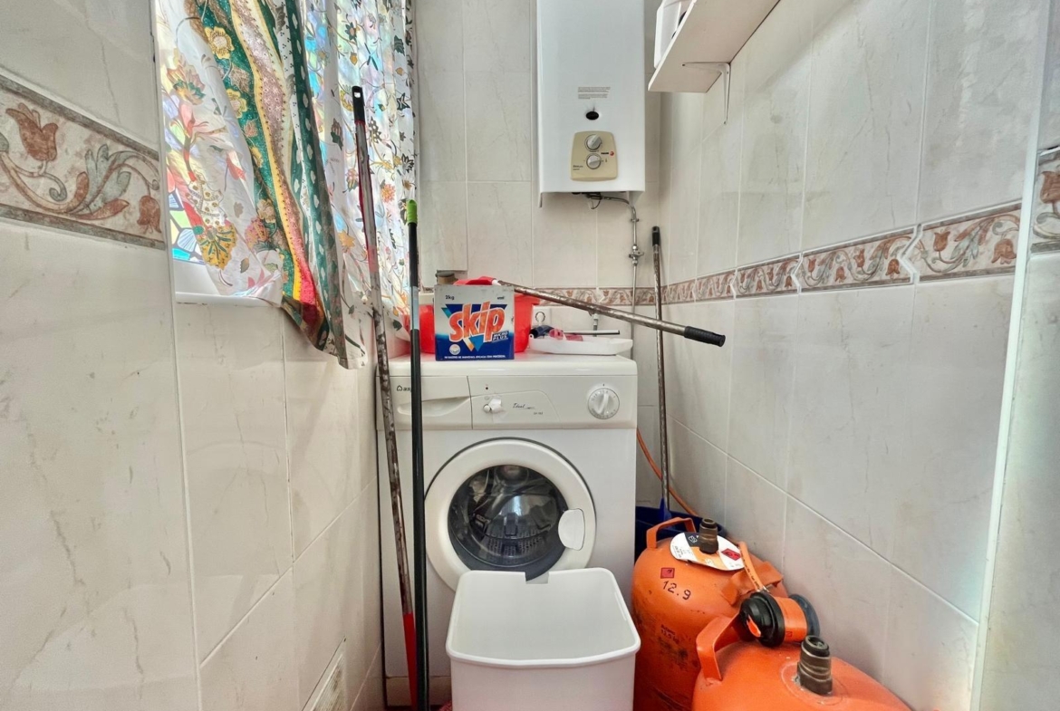 Spacious Apartment Just 400 Meters from Playa del Cura – Torrevieja