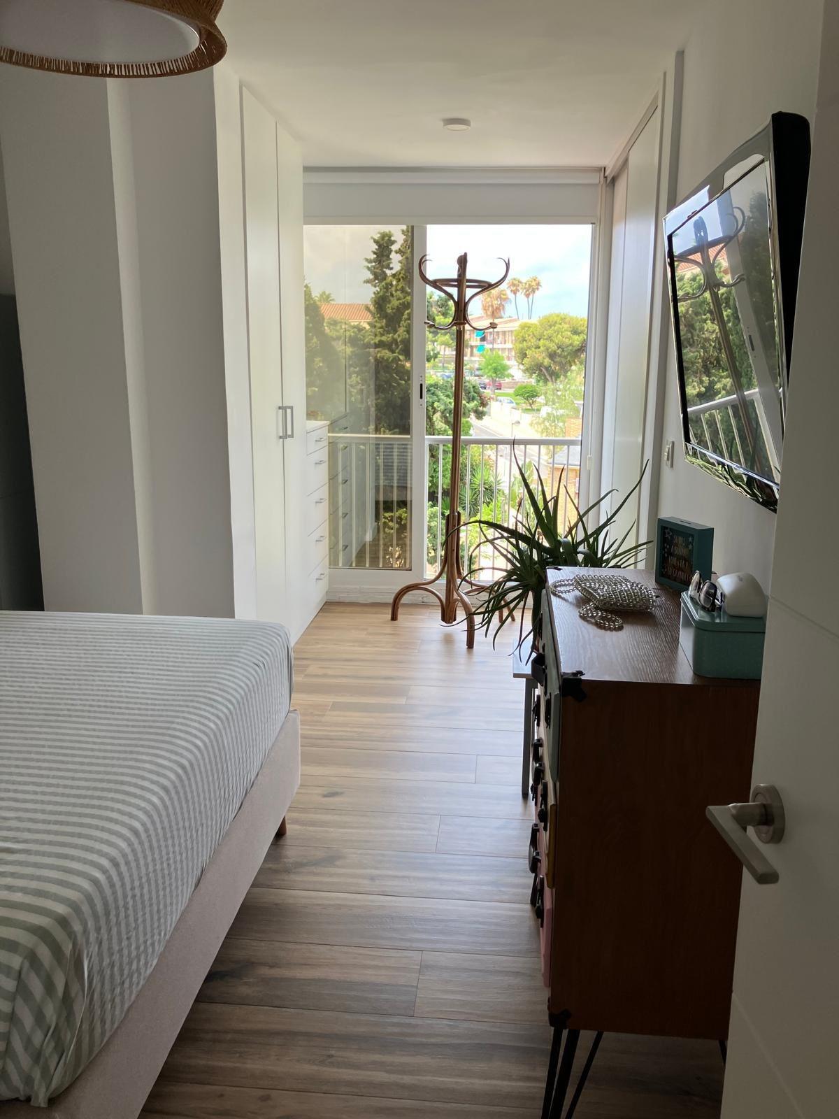 2-17-198 Precioso Apartamento en Cabo de las Huertas a tres minutos del Mar