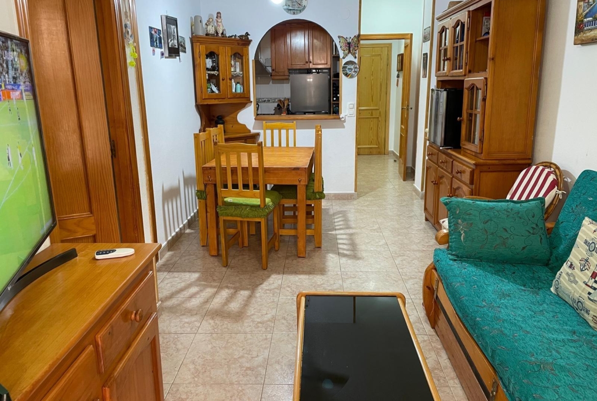 Charming Apartment in Torrevieja – Parque de las Naciones 🌞 2 bedrooms 1 bathroom with pool and garage