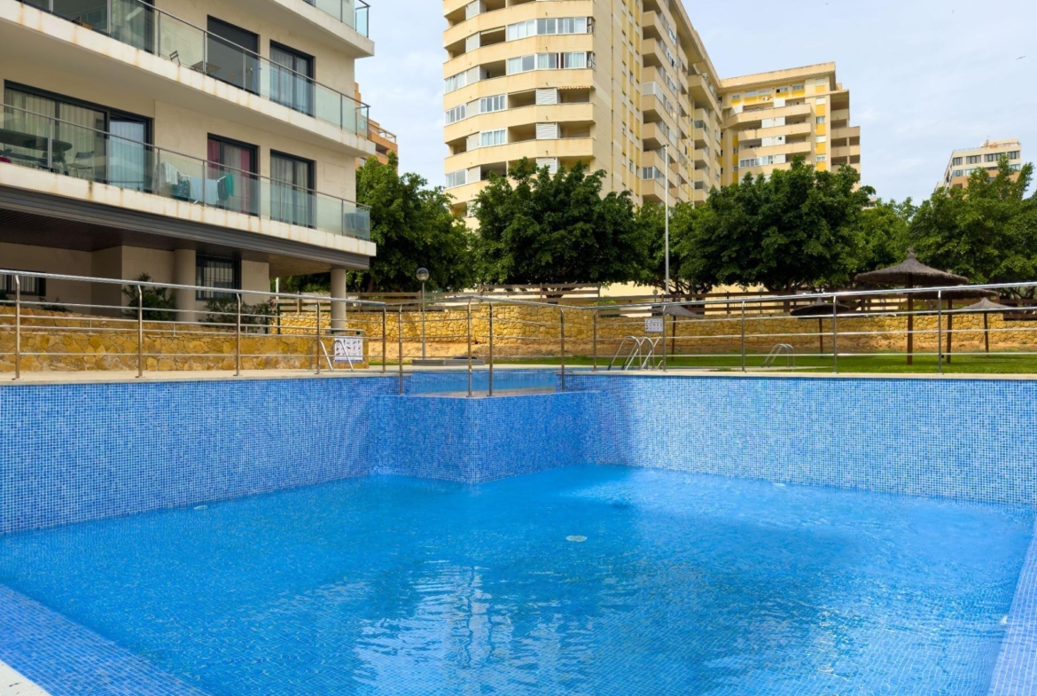 Coqueto apartamento a 200 m de la playa de la Cala de Finestrat