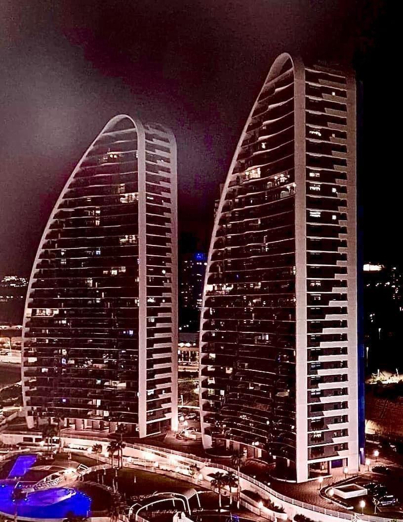 2-17-256 Impresionante apartamento de 3 dormitorios en Sunset Waves en planta 17 espectaculares vistas al mar