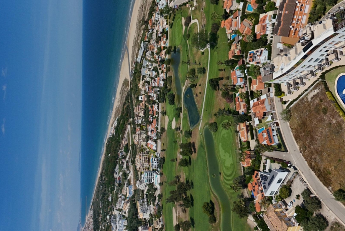Exclusive townhouses in Oliva Nova: style, comfort, and sea just 500 m away