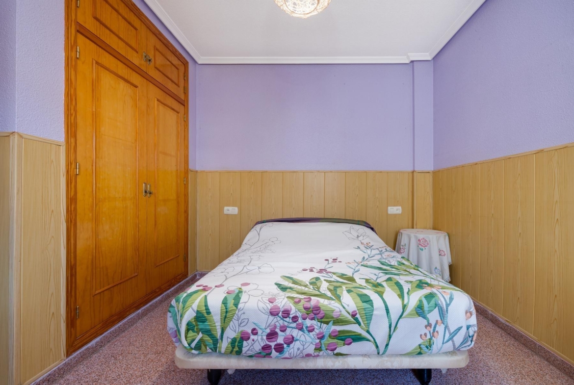 ÁTICO DE 2 HABITACIONES 2 BAÑOS Y AMPLIA TERRAZA