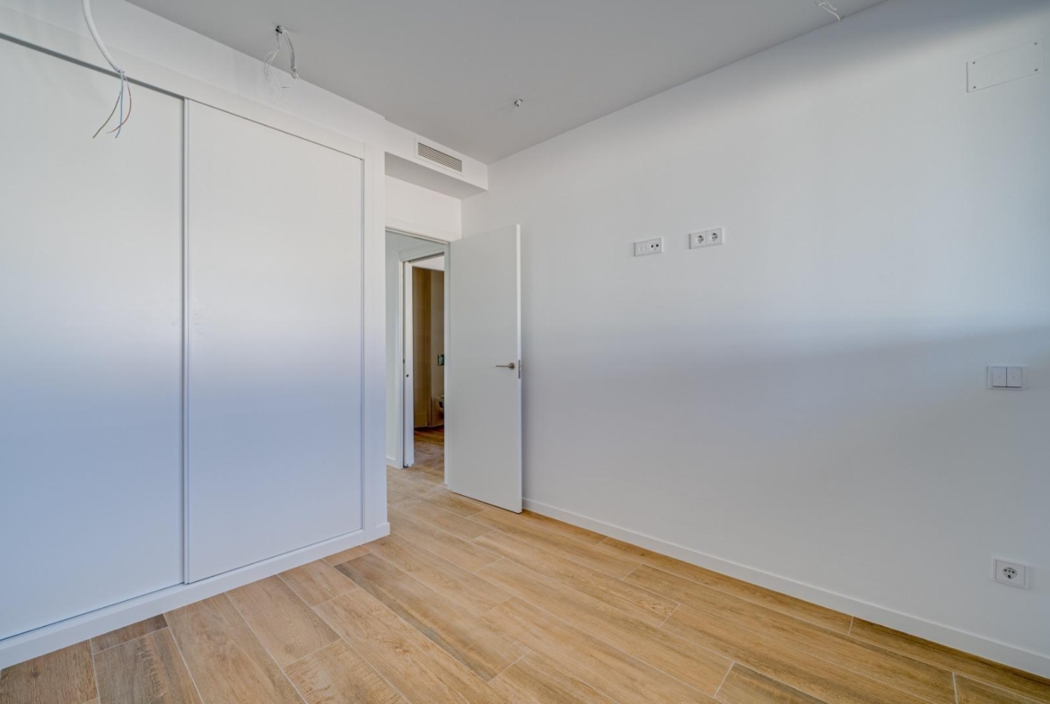 New spacious duplex in Finestrat.