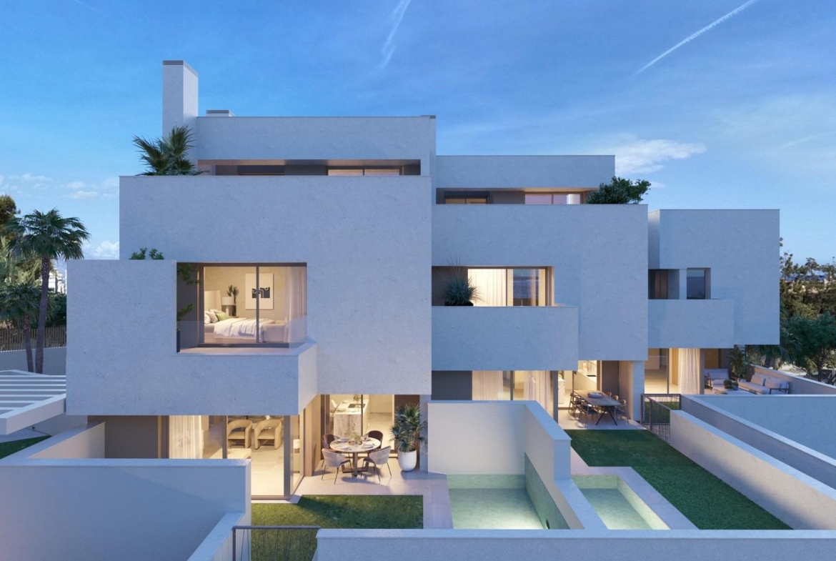 New luxury semi-detached homes with exclusive design with private pool