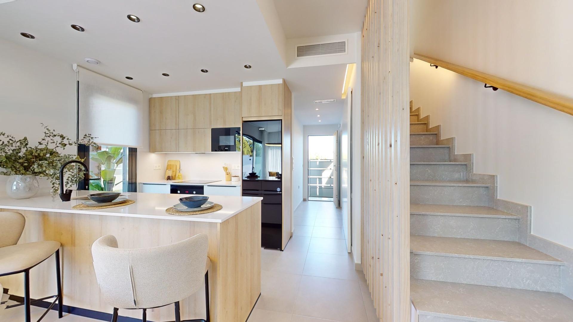 2-17-48 Detached modern villas placed in Roda Golf, Murcia