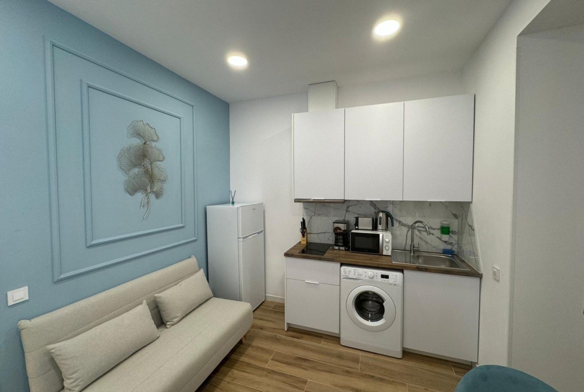EDIFICIO EN VENTA EN ALICANTE CON LICENCIA TURISTICA – CAROLINAS BAJAS
