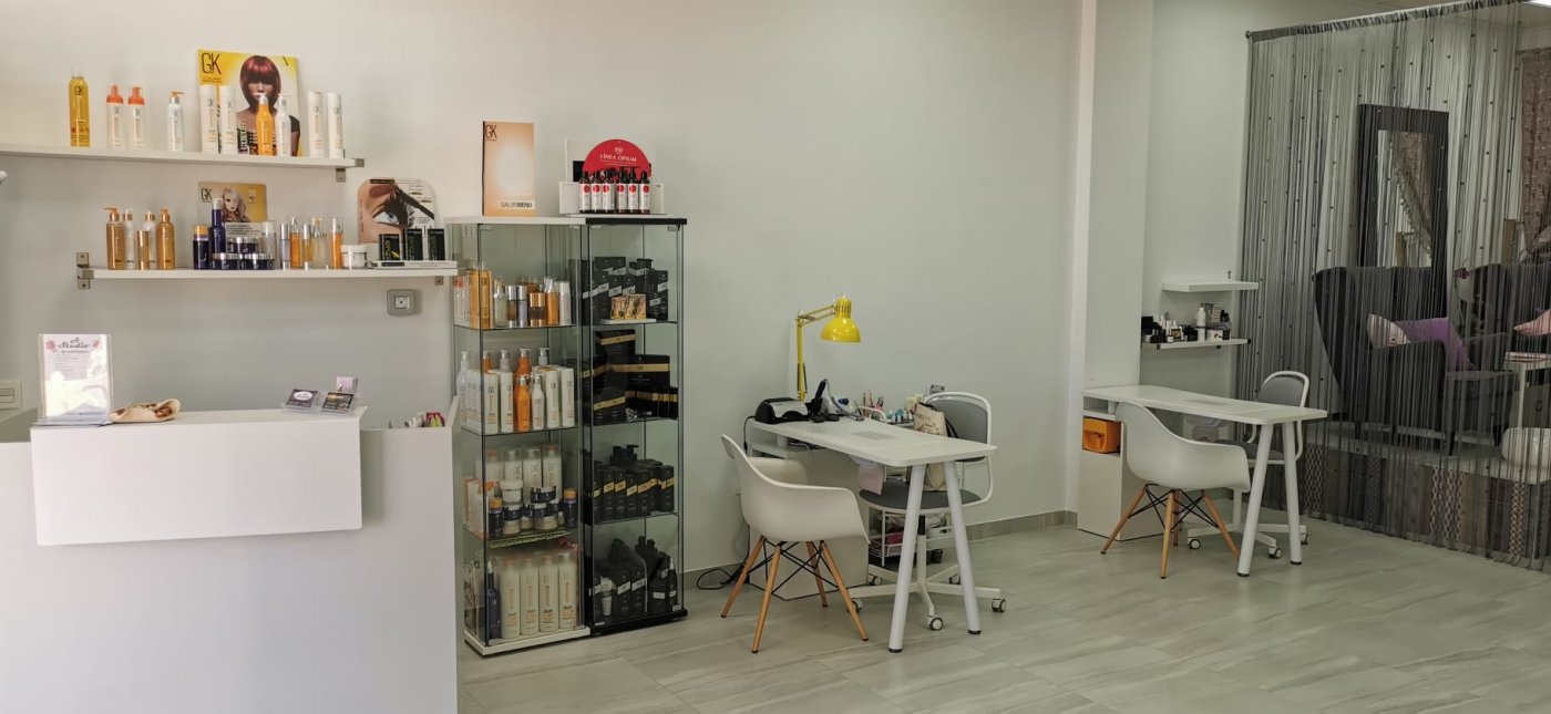 2-17-8 COMMERCIAL PREMISES IN LA ZENIA