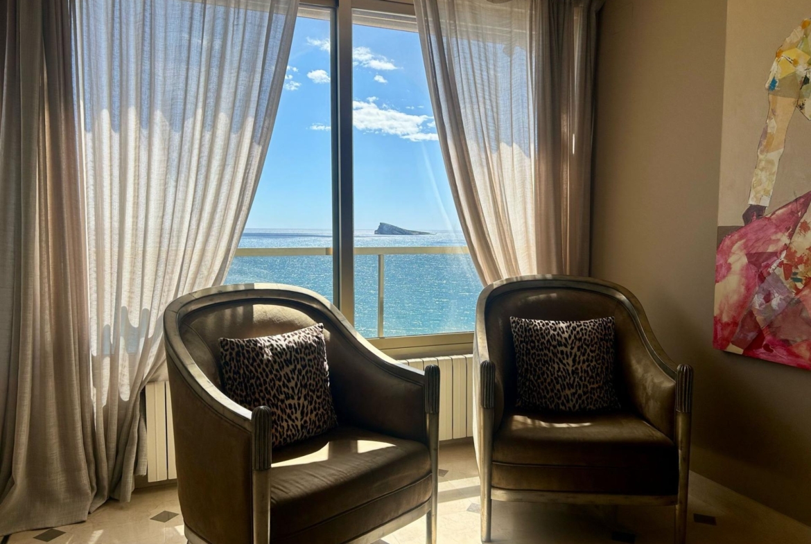 🏖️ Luxury Apartment on the Levante Beachfront – Dreamy Views 🌅