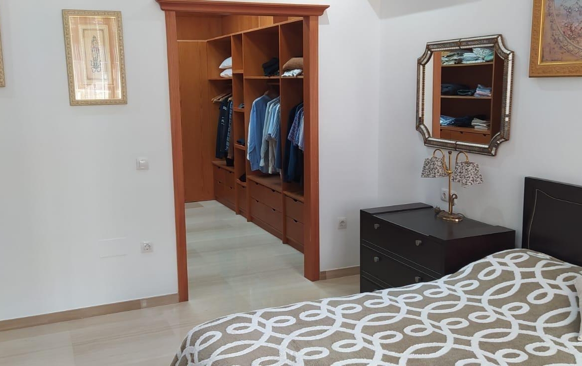 Villa de lujo en Picassent — Urbanización El Pinar 3