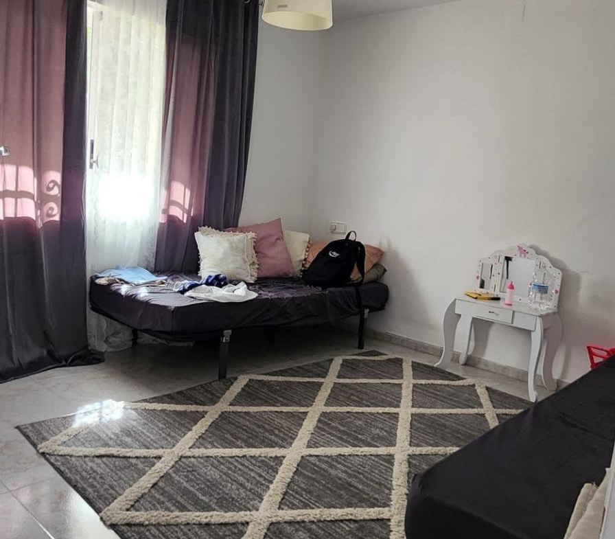 🏡 Semi-detached house in Albir with a tourist license – just 200 meters from the sea! 🌊🌿