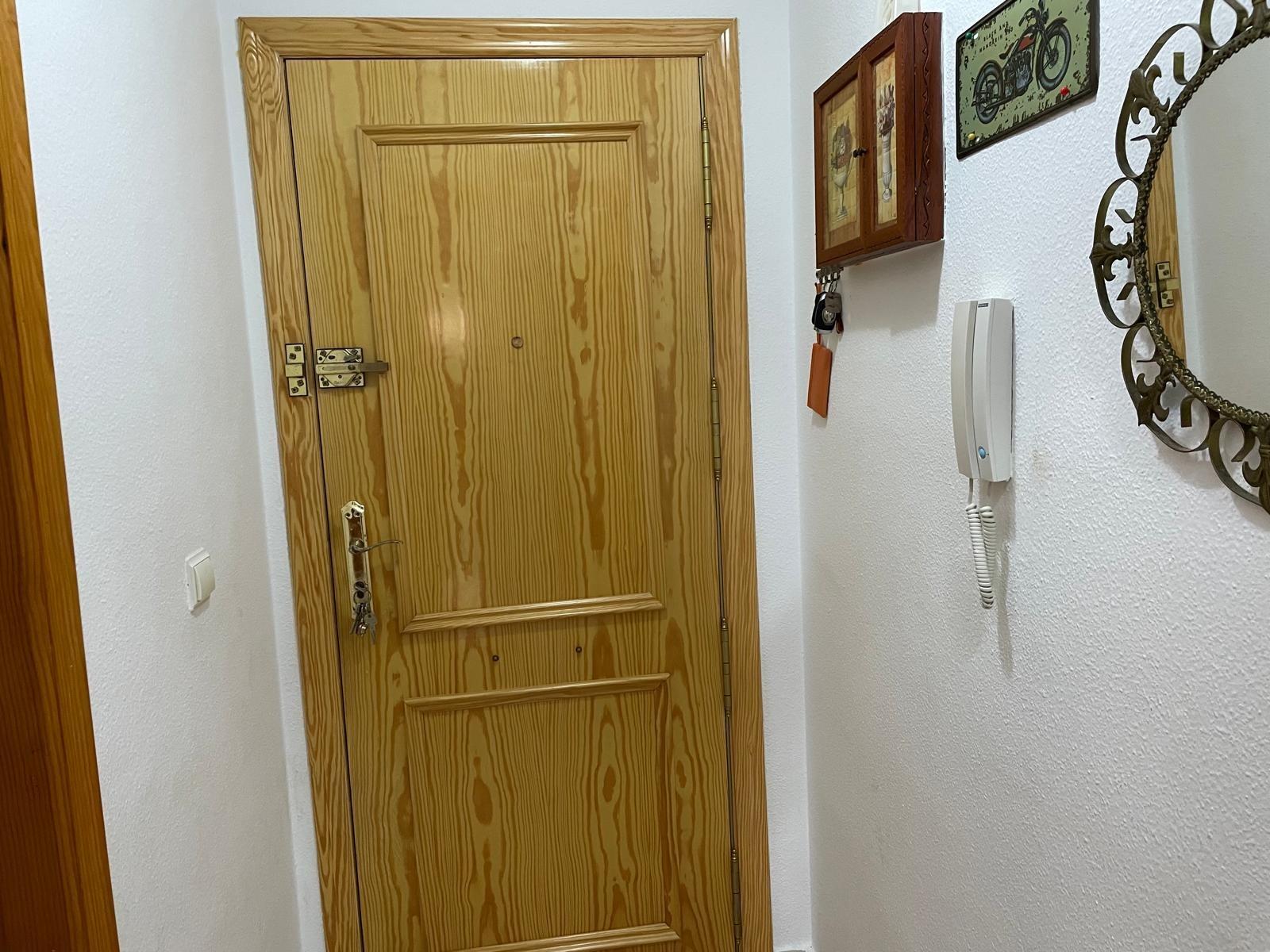 Charming Apartment in Torrevieja – Parque de las Naciones 🌞 2 bedrooms 1 bathroom with pool and garage