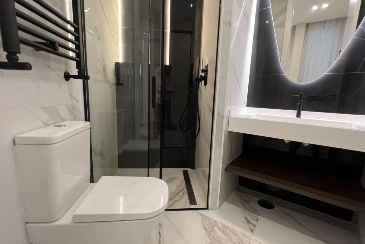 ELEGANT FULLY RENOVATED LUXURY APARTNEMT IN LISTA, MADRID