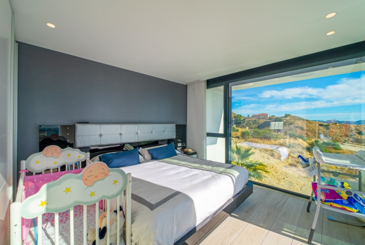 VILLA DE LUJO EN VENTA EN FINESTRAT – BALCON DE FINESTRAT