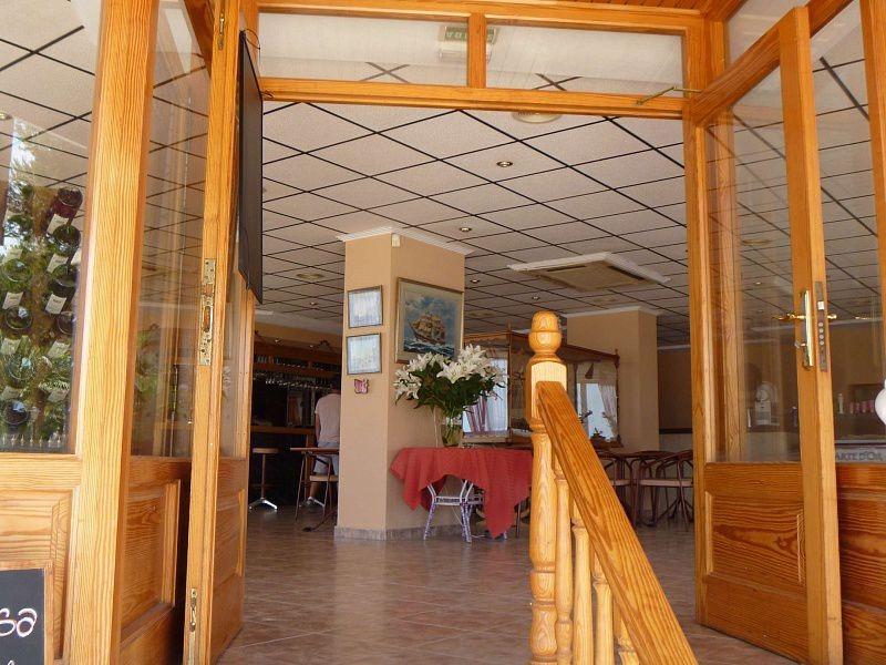 RESTAURANTE EN TORREVIEJA EN LA PRIMERA LINEA DE PLAYA