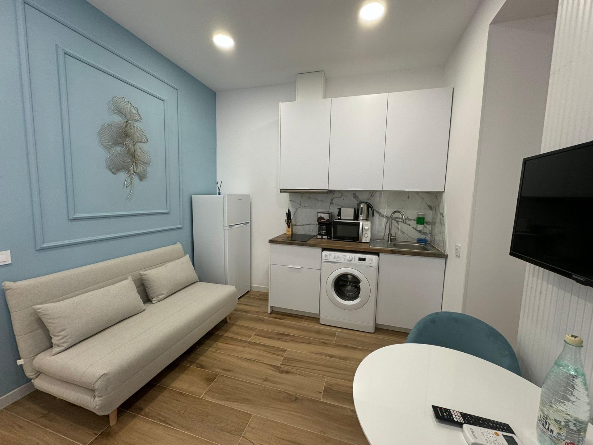 2-18-66 EDIFICIO EN VENTA EN ALICANTE CON LICENCIA TURISTICA – CAROLINAS BAJAS
