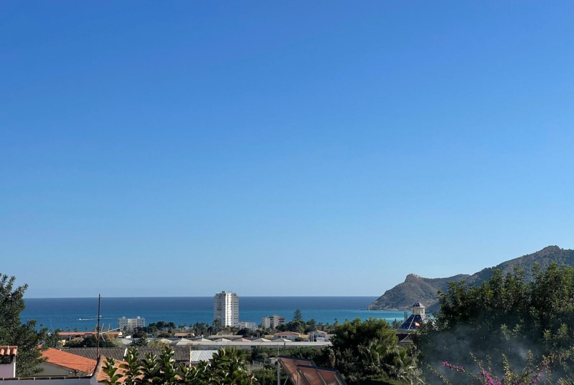 LUXURY VILLA IN ALTEA